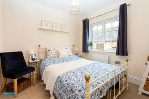 Bedroom- click for photo gallery